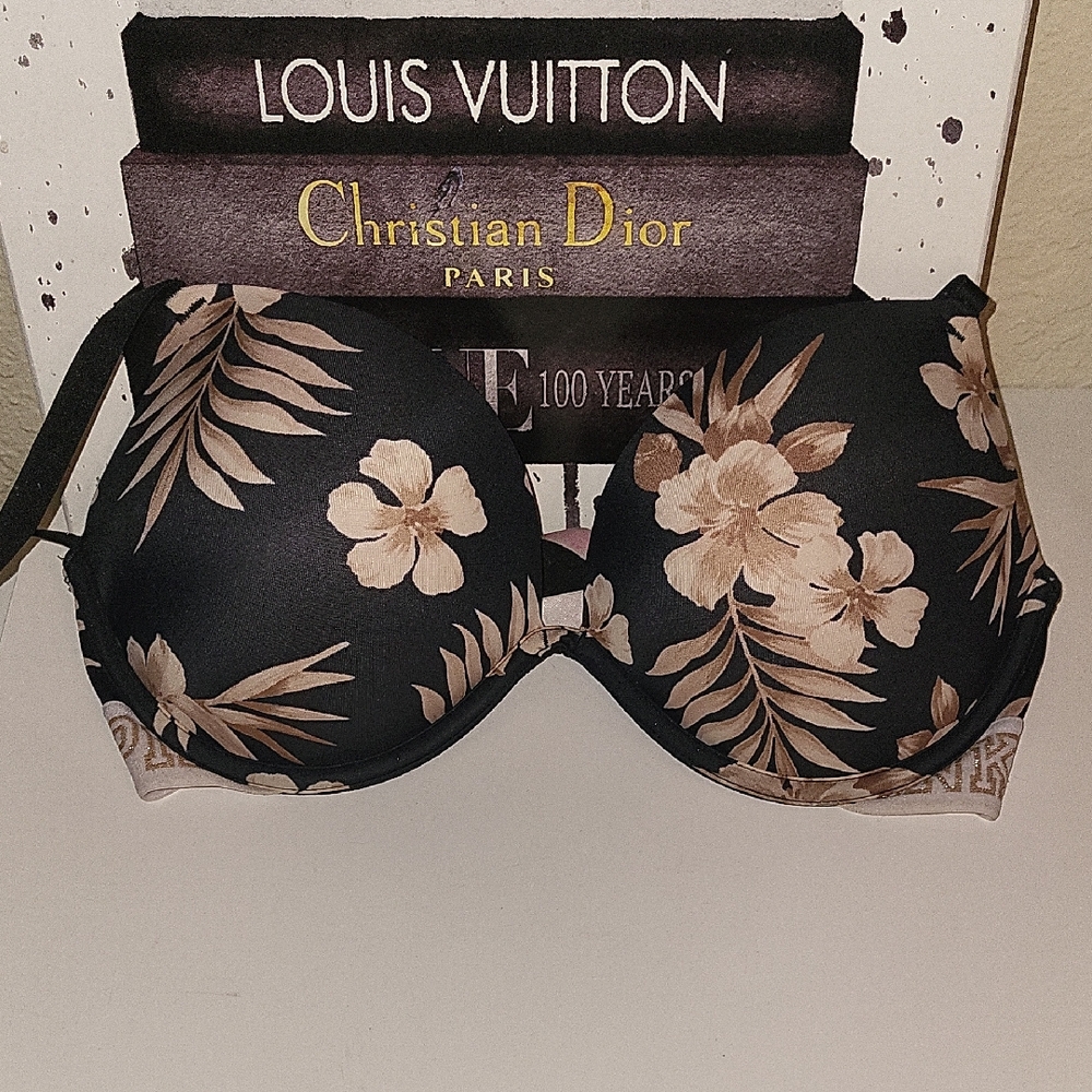 PINK Victoria's Secret Black and Tan Wear Everywhere Super Push Up Bra